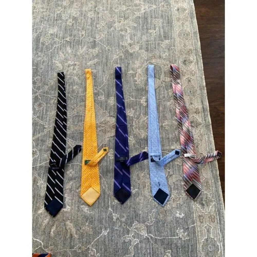 Lot of 5 Designer Ties (Ralph Lauren, Tommy Hilfiger, Nautica)